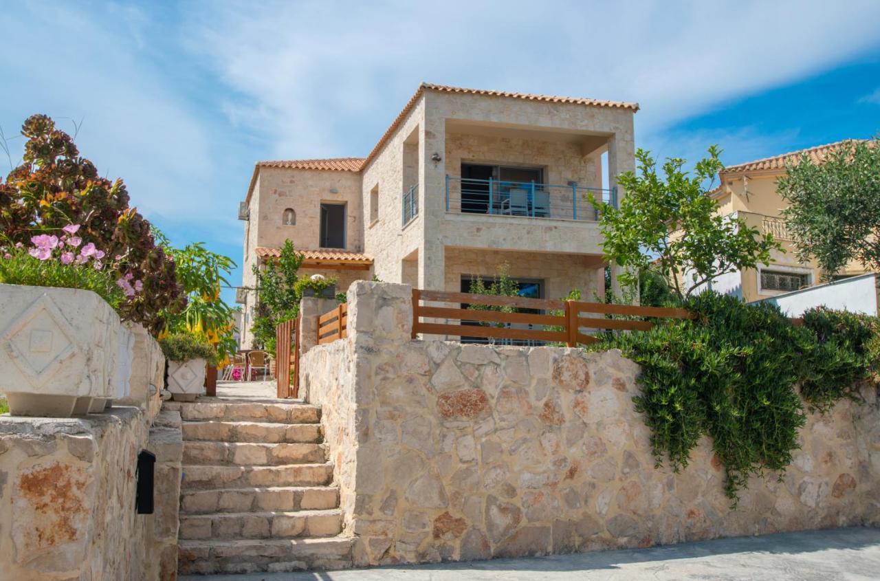 Liri'S Apartments Kalamákion エクステリア 写真