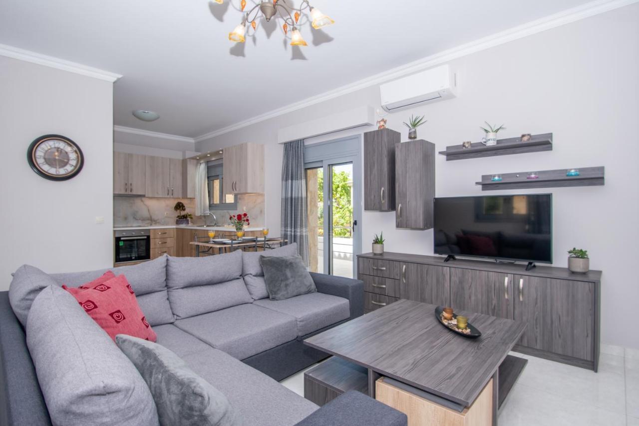 Liri'S Apartments Kalamákion エクステリア 写真