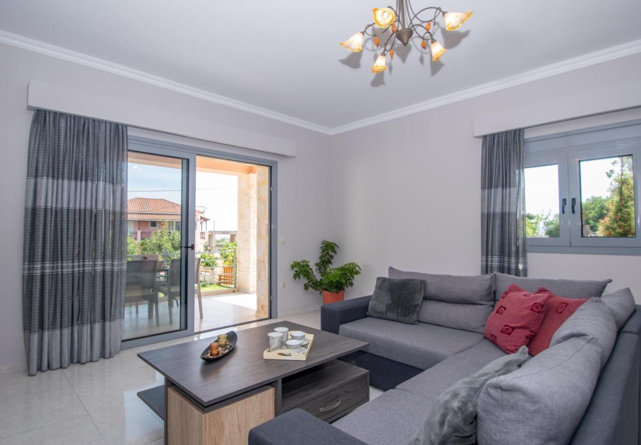 Liri'S Apartments Kalamákion エクステリア 写真
